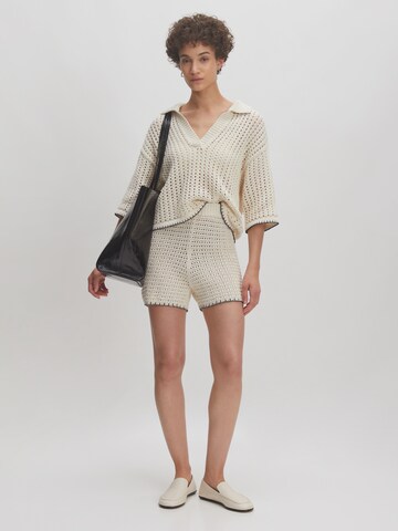 Pull-over 'Sarai' EDITED en beige