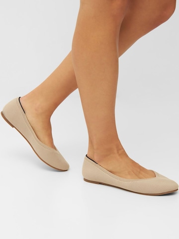 Ballerines 'BIACLOE ' Bianco en beige : devant