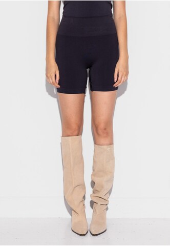 Lykkeland Atelier Skinny Leggings 'Honest' in Zwart
