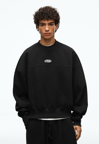 Bershka Суичър в черно: отпред