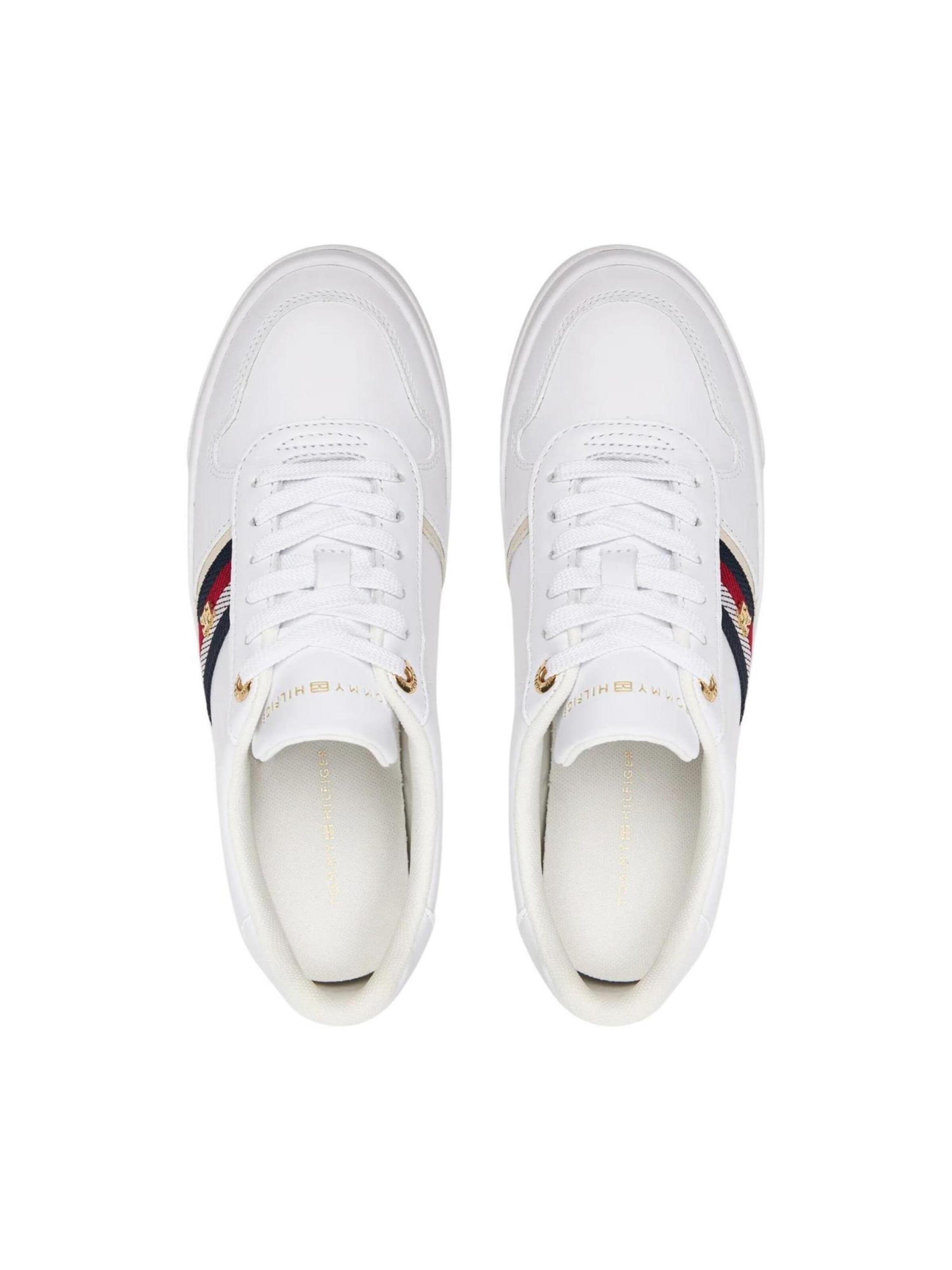 Baskets basses 'FW0FW09603' TOMMY HILFIGER en blanc