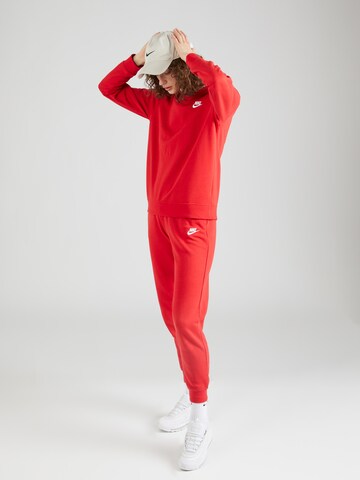 Bluză de molton 'Club Fleece' de la Nike Sportswear pe roșu