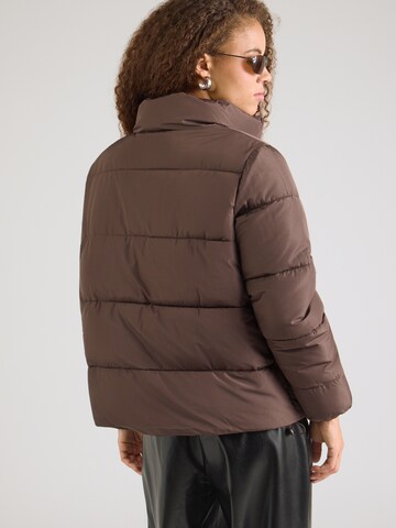 ICHI - Chaqueta de invierno 'IHAVANNA' en marrón