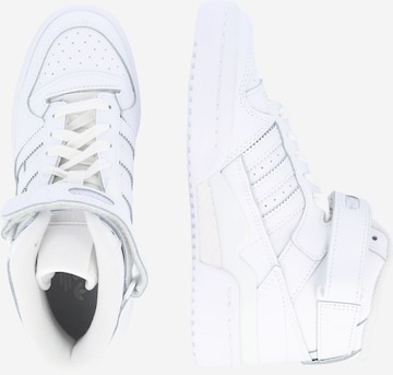 Baskets 'Forum Mid' ADIDAS ORIGINALS en blanc