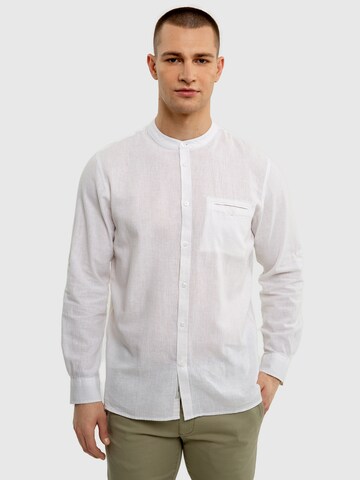 BIG STAR Regular fit Button Up Shirt 'KOSIHOMIS' in White: front