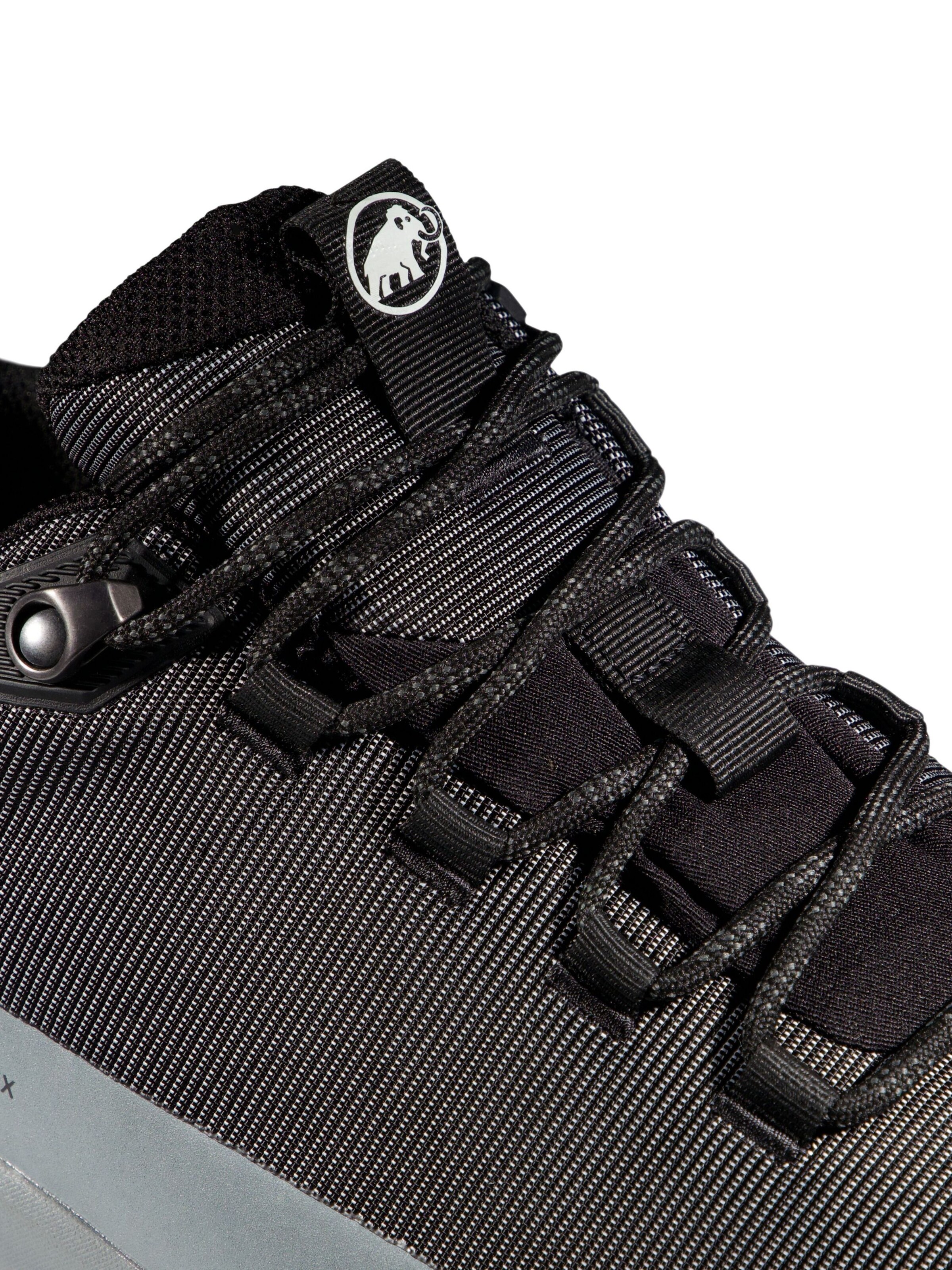 MAMMUT Flats 'Ducan III' in Black