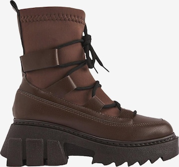 Limoya Boots 'Casey' in Brown: front