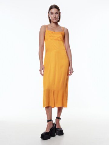 EDITED Dress 'Naima' in Orange