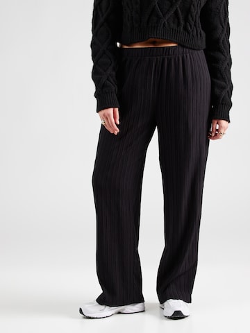 Wide Leg Pantalon 'JENNA' Noisy May Curve en noir : devant