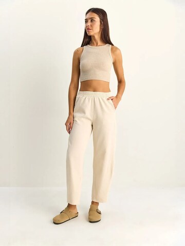 Bianco Lucci Regular Pants in White
