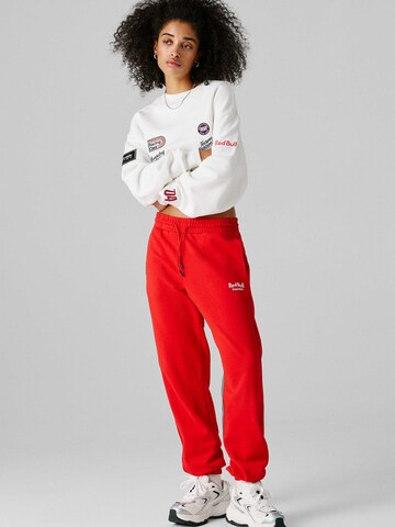 Red Bull Racing x Pepe Jeans Regular Broek in Rood