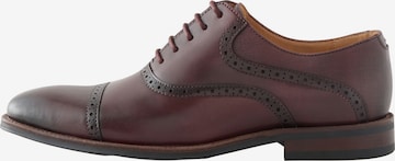 NextCipele na vezanje 'Oxford' - crvena boja: prednji dio