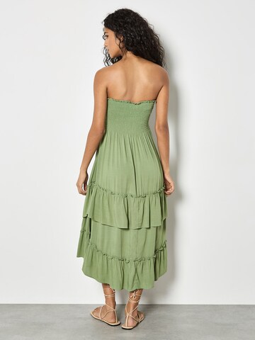 Abito ' ' di Apricot in verde