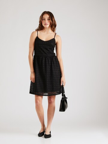 ONLY Dress 'ONLPATRICIA' in Black: front