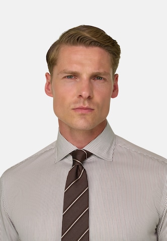 Coupe regular Chemise Boggi Milano en marron
