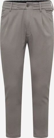 DRYKORN Tapered Pleat-front trousers 'CHASY' in Grey: front