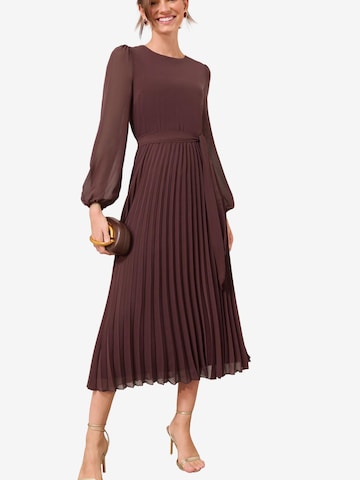 Friends Like These Sukienka w kolorze brązowy: przód