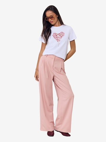 Lipsy Shirt 'Wear It With Love' in White: front