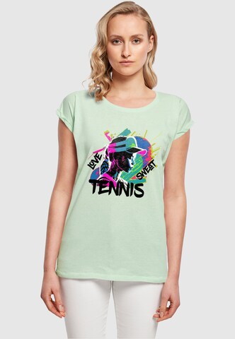 Merchcode Shirt 'Tennis Love, Sweat' in Groen: voorkant