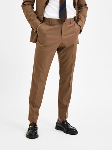 SELECTED HOMME Pleated Pants 'Logan' in Beige: front