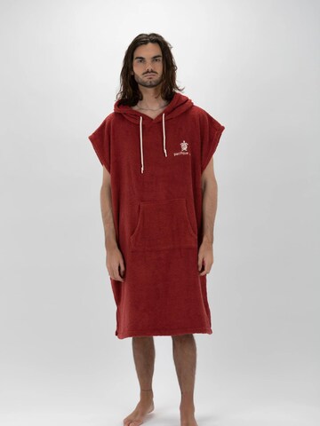 Pacifique Sud Athletic Robe in Red: front