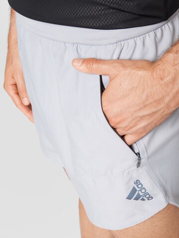 Regular Pantalon de sport 'Designed for Training' ADIDAS SPORTSWEAR en gris