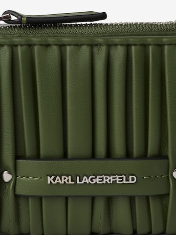 Portamonete di Karl Lagerfeld in verde