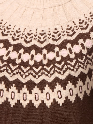 Marie Lund Sweater in Brown