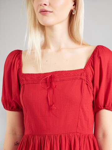 Abercrombie & Fitch Nyári ruhák 'EMERSON 2.0' - piros