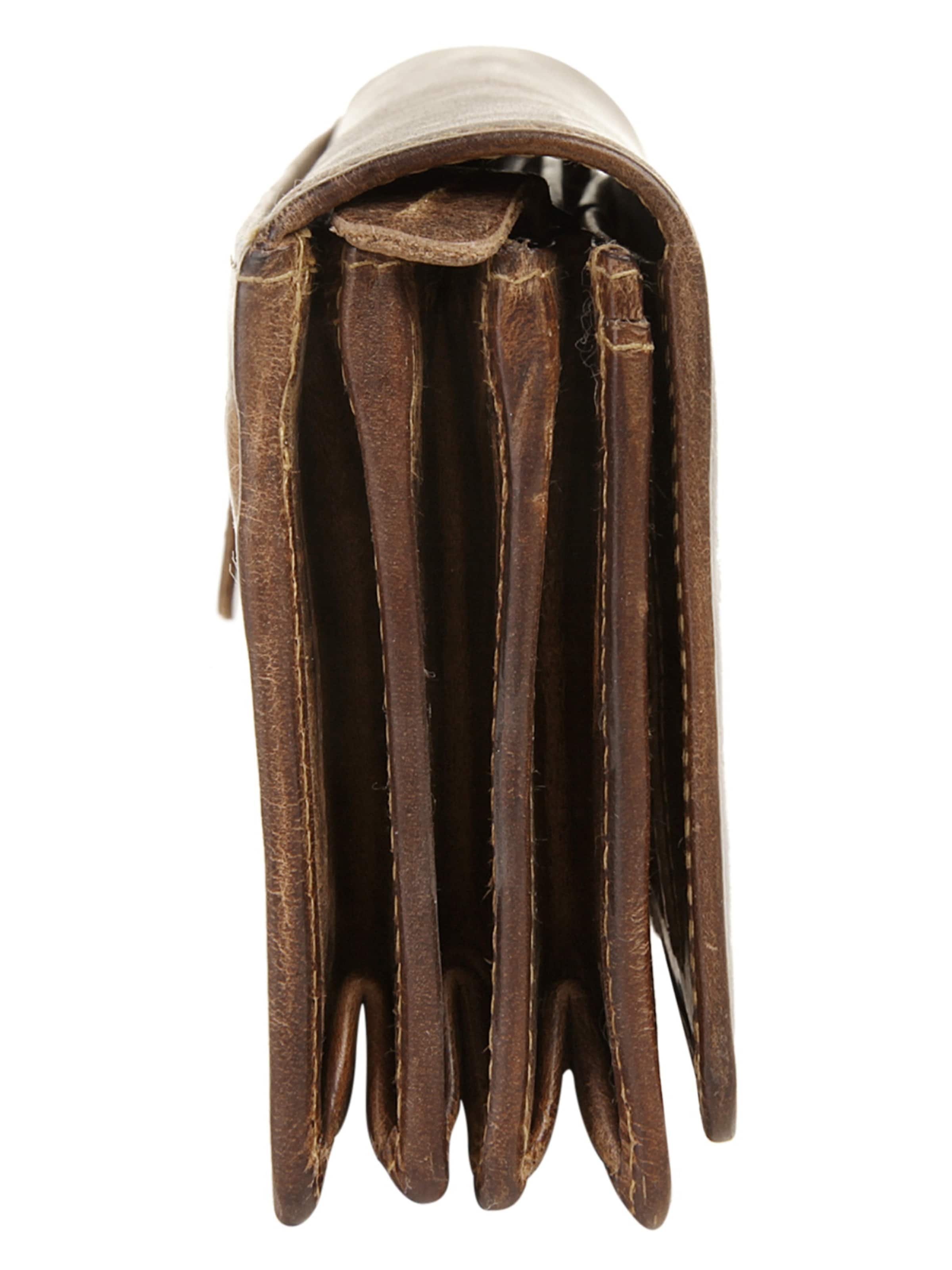 Bagan Wallet in Brown