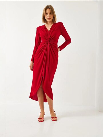 Robe Bianco Lucci en rouge