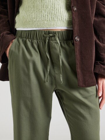 GAP Свободный крой Штаны 'EASY' в Зеленый