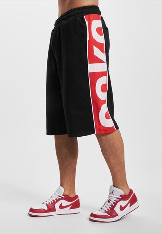 Ecko Unlimited Loose fit Pants in Black