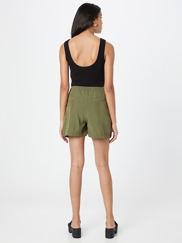 Koton Regular Pleat-Front Pants in Green