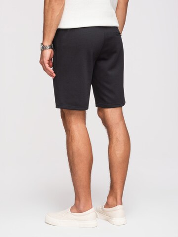 Ombre Regular Pants in Black