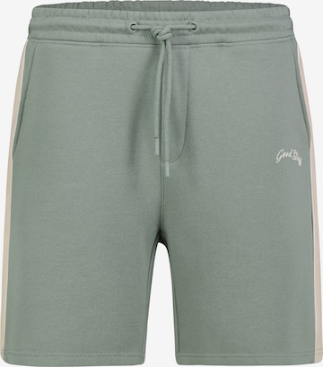 Sublevel Regular Shorts in Grün: Vorderseite