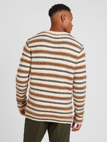 DRYKORN Sweater 'LEANDO' in Beige