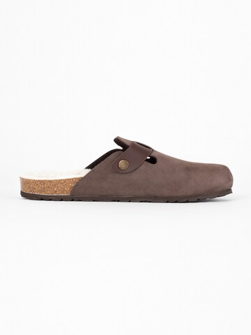 Bayton Mules in Brown