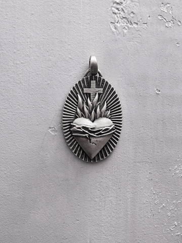 REYTEL Pendant 'SACRED HEART' in Silver: front