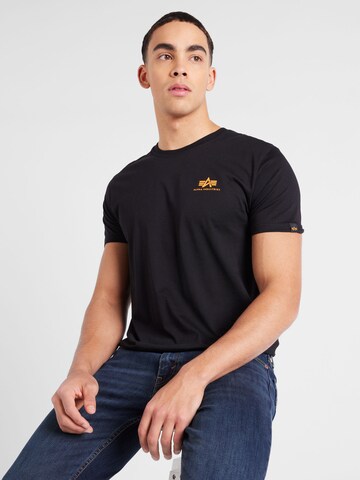 Maglietta di ALPHA INDUSTRIES in nero