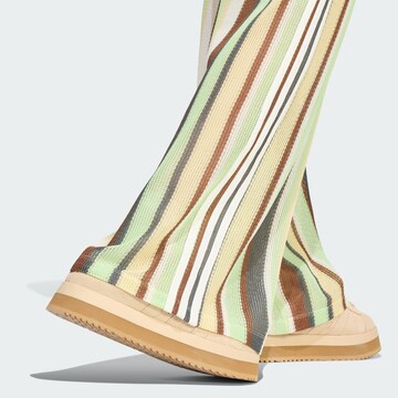 Wide Leg Pantalon 'Summer Glow Firebird' ADIDAS ORIGINALS en mélange de couleurs