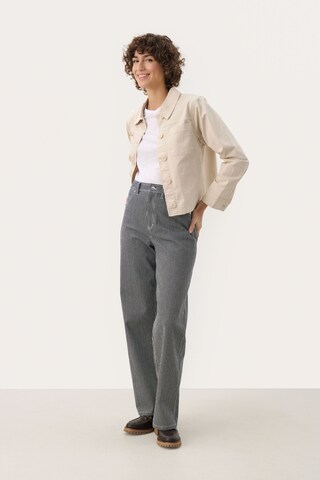Veste mi-saison 'NehaPW' Part Two en blanc