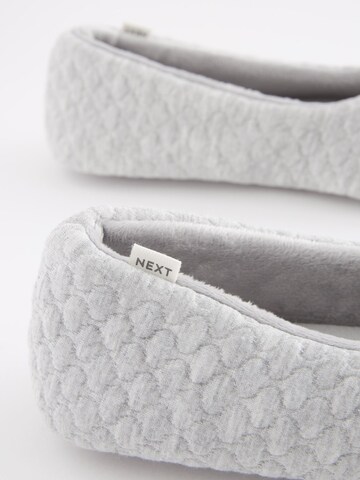 Pantoufle Next en gris