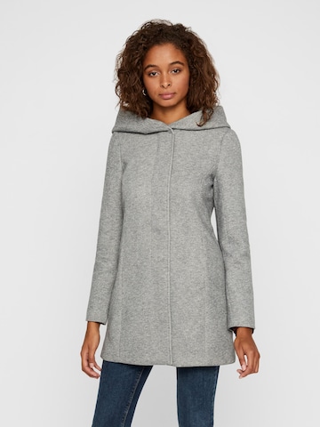 VERO MODA Between-Seasons Coat 'Done' in Grey: front