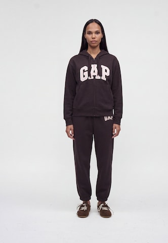 Gap Petite Ζακέτα φούτερ 'HERITAGE' σε καφέ