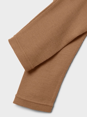 Skinny Leggings NAME IT en marron