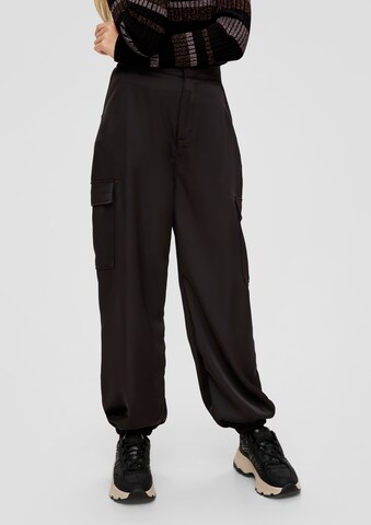 s.Oliver Tapered Broek in Zwart: voorkant