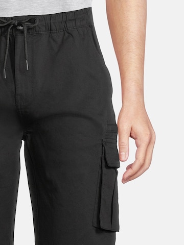 Regular Pantalon cargo AÉROPOSTALE en noir