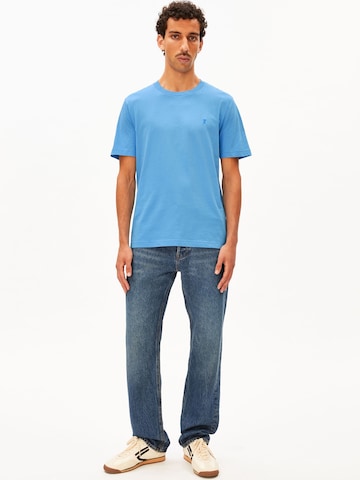 ARMEDANGELS Shirt 'JAAMES' in Blauw: voorkant