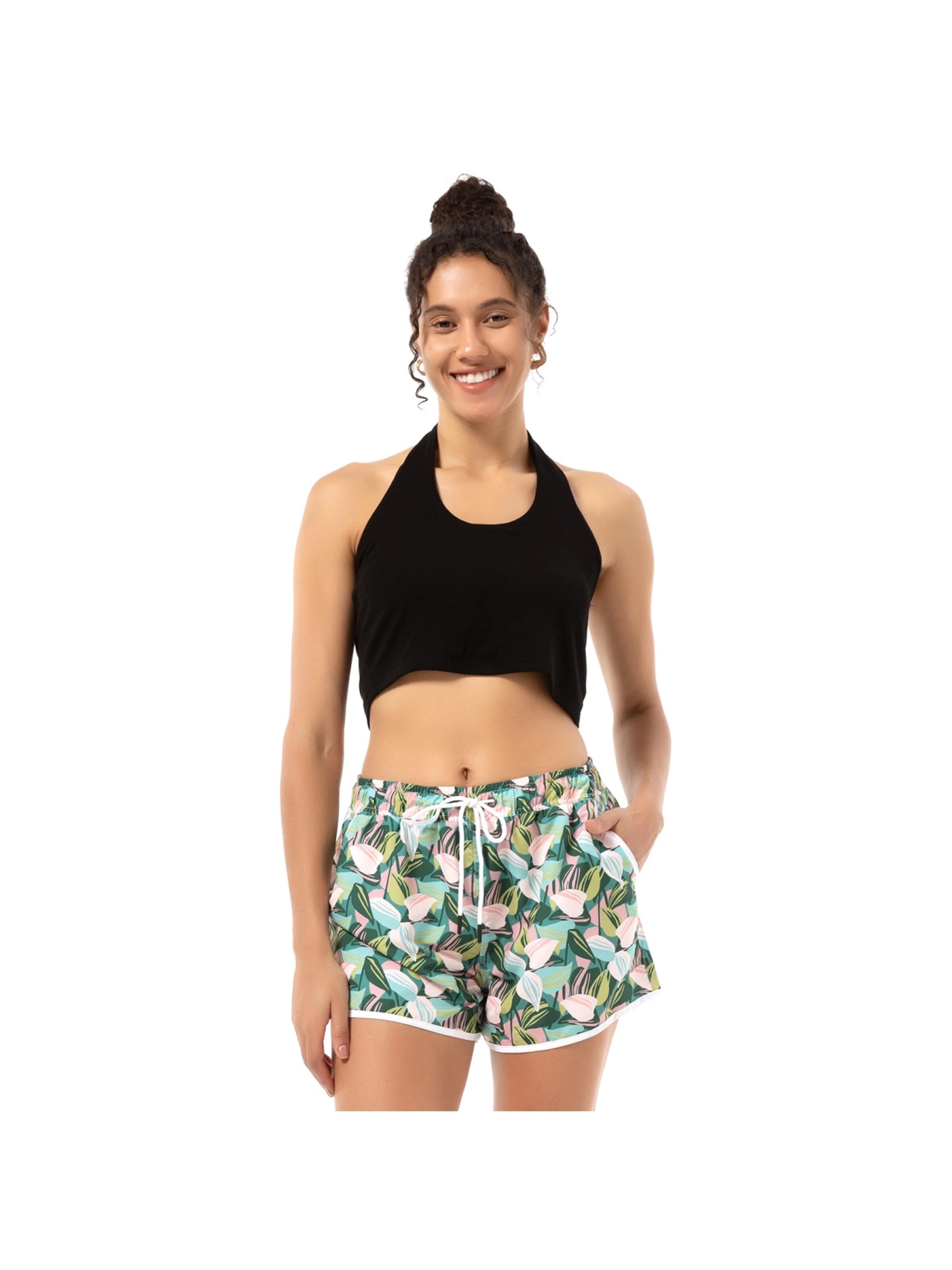 riemot Board Shorts in Green: front